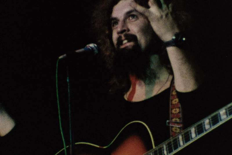 Big Banana Feet: ‘Lost’ film of Billy Connolly’s 1973 tour of Ireland is a fine tribute to the fearless comedian