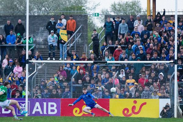Limerick win dramatic penalty shoot-out to end losing Munster run against Clare