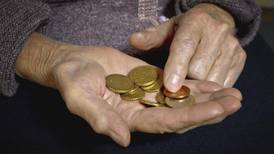 Prospect of €15 increases to weekly welfare payments fades
