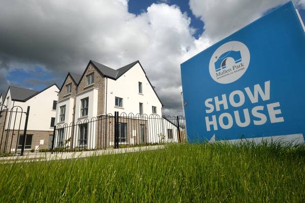 Government to block investment funds from buying up housing estates