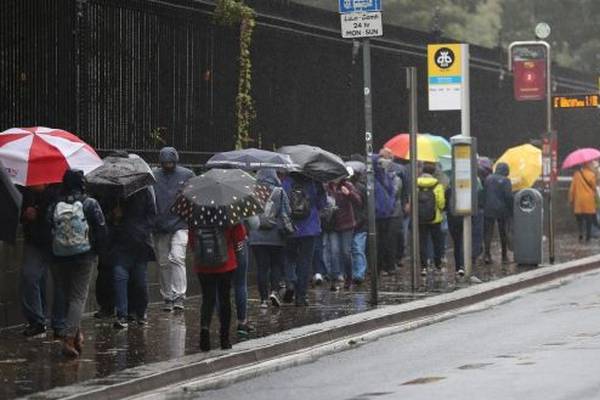 Weather advisory issued for south with gales and heavy rain forecast
