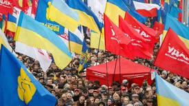 Mass protests in Ukraine against government U-turn on EU