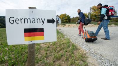 Germany sees two-thirds drop in asylum seekers in 2016
