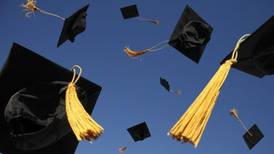 Class gap among graduates from different higher education institutions