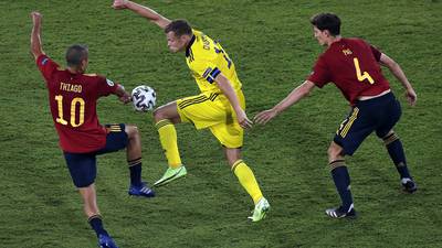 Spain’s frustrations all too familiar as Sweden hold steady for a point