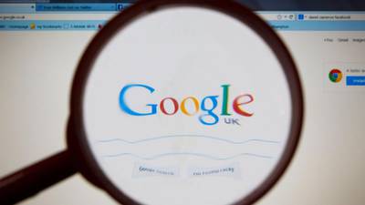 Apple and Google settle over poaching claims