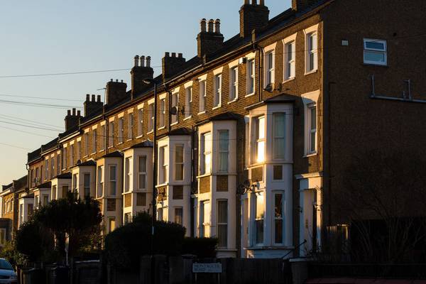 London house prices fall at sharpest rate since 2009