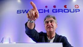 Swatch prefers go-it-alone route for smartwatch plans
