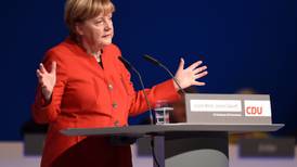Podcast: Merkel attempts balancing act with call for veil ban