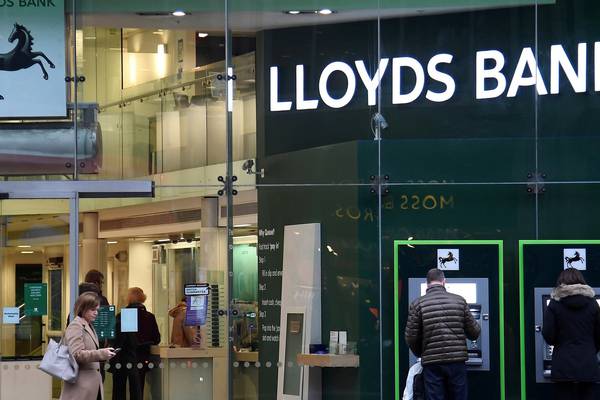 Lloyds shares sink over missold insurance