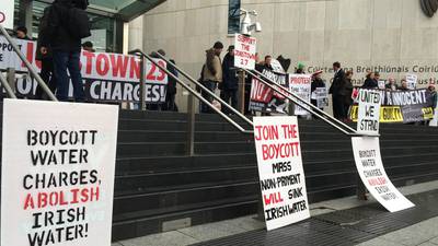 Protesters gather outside court ahead of Paul Murphy hearing