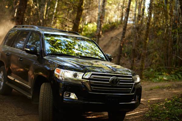 Best buys large SUVs: Best of the big guns remains the Land Cruiser