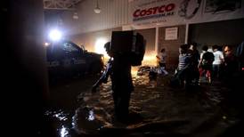 Acapulco looted as Mexico storm death toll reaches 80