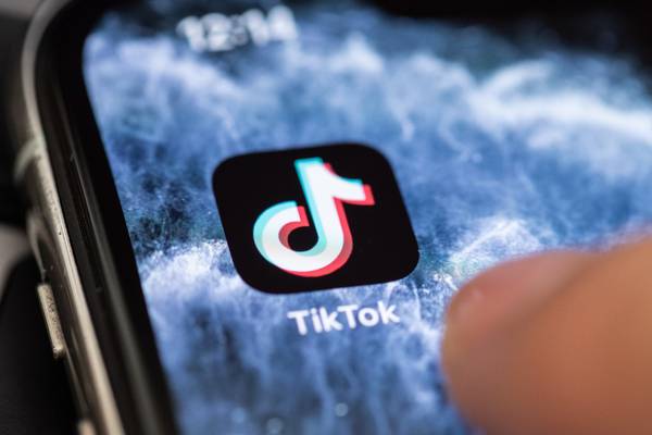 TikTok’s Chinese owner ‘agrees to divest US stake’