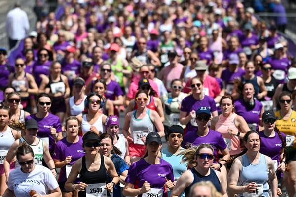 Women’s mini marathon in Dublin sees more than 20,000 taking part
