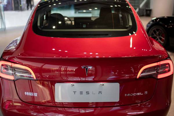 Tesla set to pay for chips in advance in bid to overcome shortage