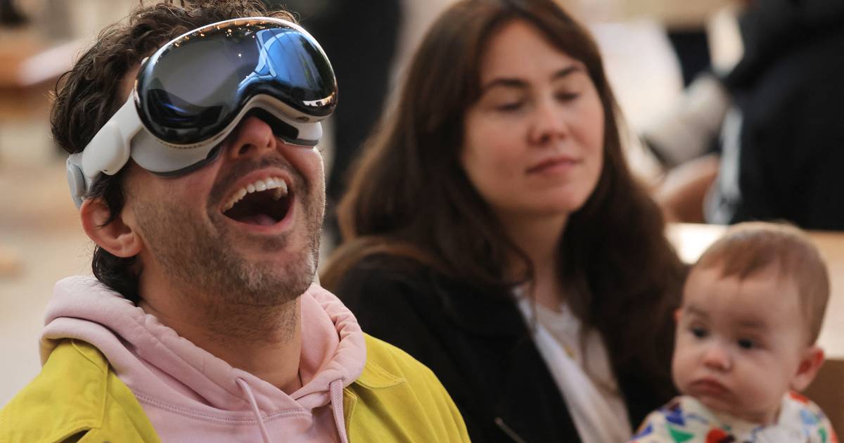 no hand-held device, no screens or keyboards. Just you, jacked into the metaverse like Keanu Reeves – The Irish Times