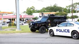 Three police officers  dead after Louisiana shooting