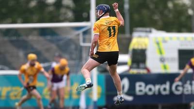 Frenetic finish sees Antrim strike late to beat Wexford 