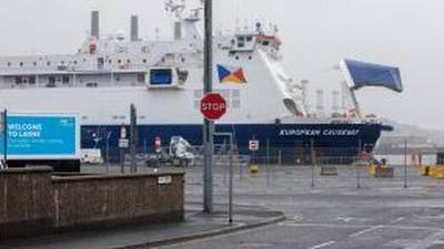 Stormont ministers clash over Irish sea port checks