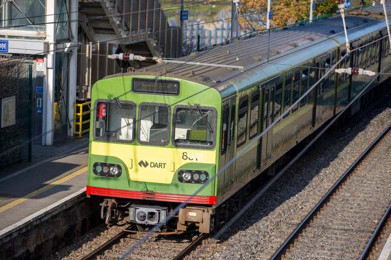 Disruption to Dart and Enterprise rail services in Dublin likely to continue until at least 10.30am