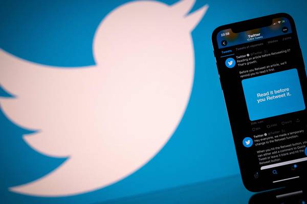 Twitter chief’s €29m pay package at risk of shareholder revolt