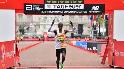 Eliud Kipchoge wins record fourth London Marathon