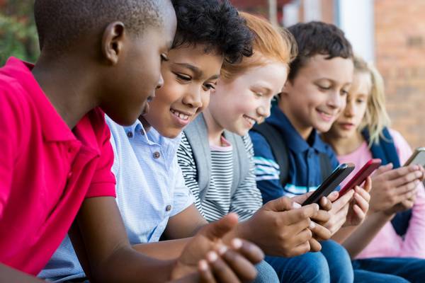 Why smartphones may not be bad for your kids’ health