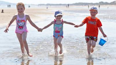 Temperatures soar  as tomorrow looks set to be even hotter
