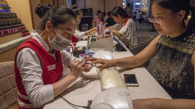 The restaurant offering free pedicures and manicures with your hot pot