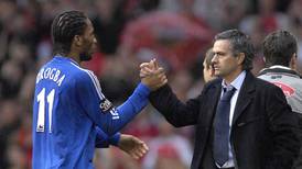 Mourinho sweet-talks Drogba into giving Chelsea another year