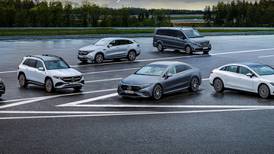 Mercedes remaps its future aiming at electric luxury