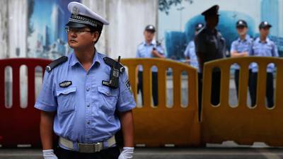 Chinese police arrest 1,000 in swoop on banned cult