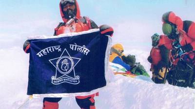 Mountaineers say Indian couple faked Mount Everest pictures