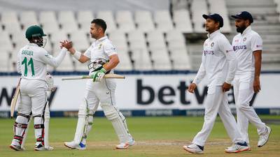 Dean Elgar leads by example as South Africa level series with India