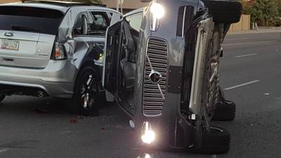 Uber removes fleet of self-driving cars after Arizona crash