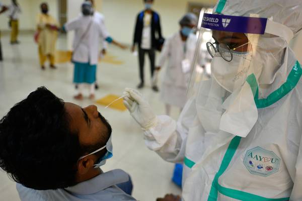 Coronavirus: Global cases pass 25m as India sets single-day record for infections