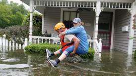 Storm Harvey: Major floods in Houston, at least five dead