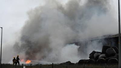 High winds likely to have made Dublin fire smoke safer