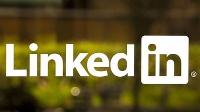 LinkedIn shares drop 15% after below target forecasts