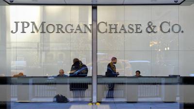 JPMorgan Chase’s quarterly profit beats expectations