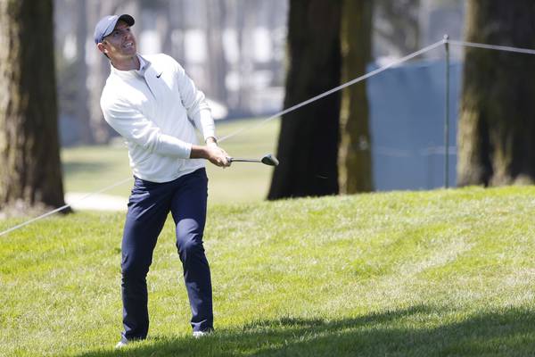 Rory McIlroy puts integrity ahead of glory in US PGA second round