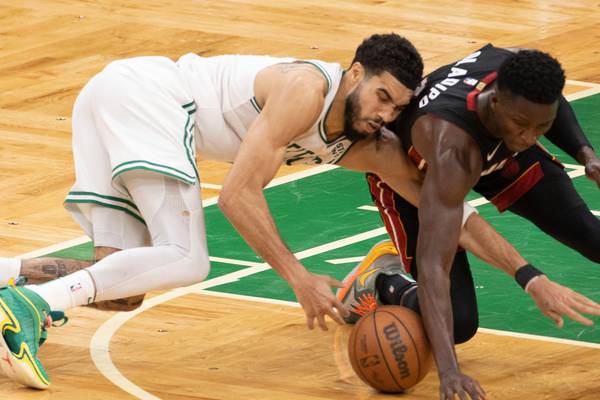 Boston Celtics bury Miami Heat early to level series 2-2