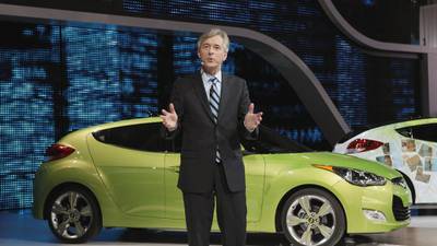 Google hires car industry veteran to lead self-driving car project