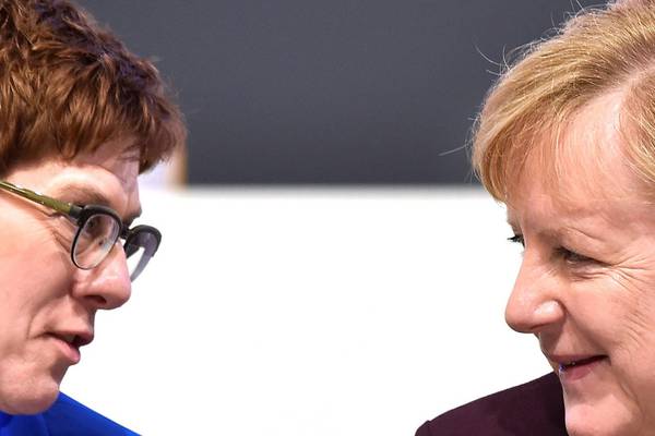 Kramp-Karrenbauer liberates herself from Merkel era