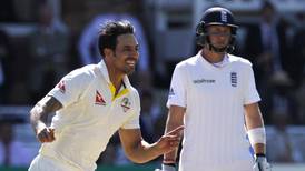 Australia embarrass  England  to level The Ashes 1-1