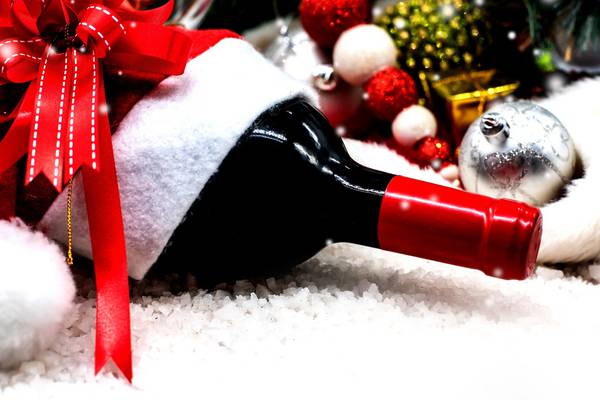 Impressive last-minute gifts for wine lovers