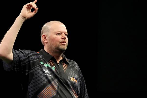 Raymond Van Barneveld to quit darts at the end of 2019