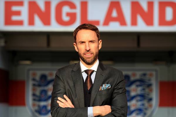 England head for World Cup without expectations of a nation