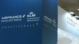 Air France KLM shares slump as Dutch eye up bigger stake